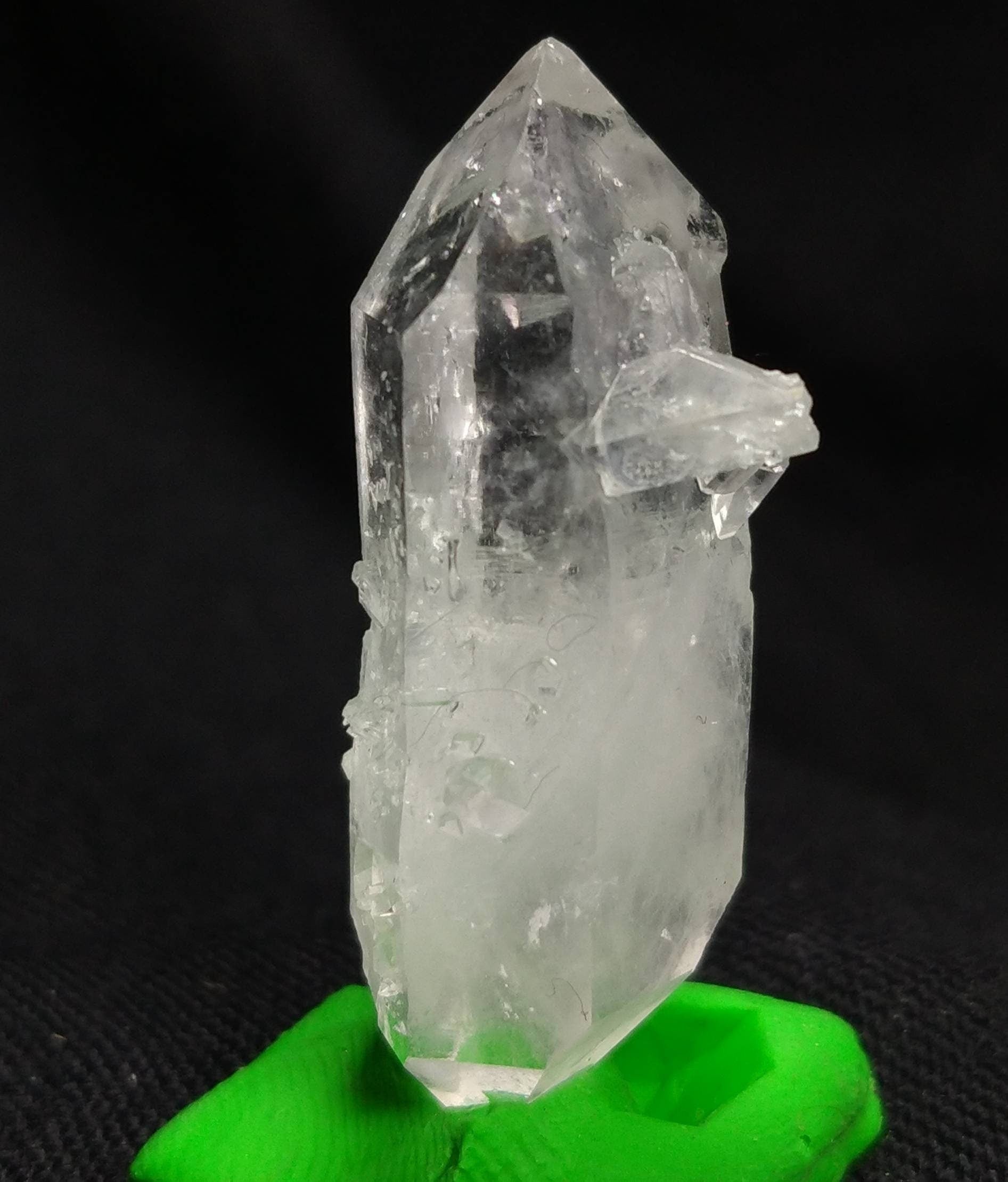 ARSAA GEMS AND MINERALSNatural aesthetic 12.5 grams clear double sided terminated fine quality quartz crystal - Premium  from ARSAA GEMS AND MINERALS - Just $15.00! Shop now at ARSAA GEMS AND MINERALS