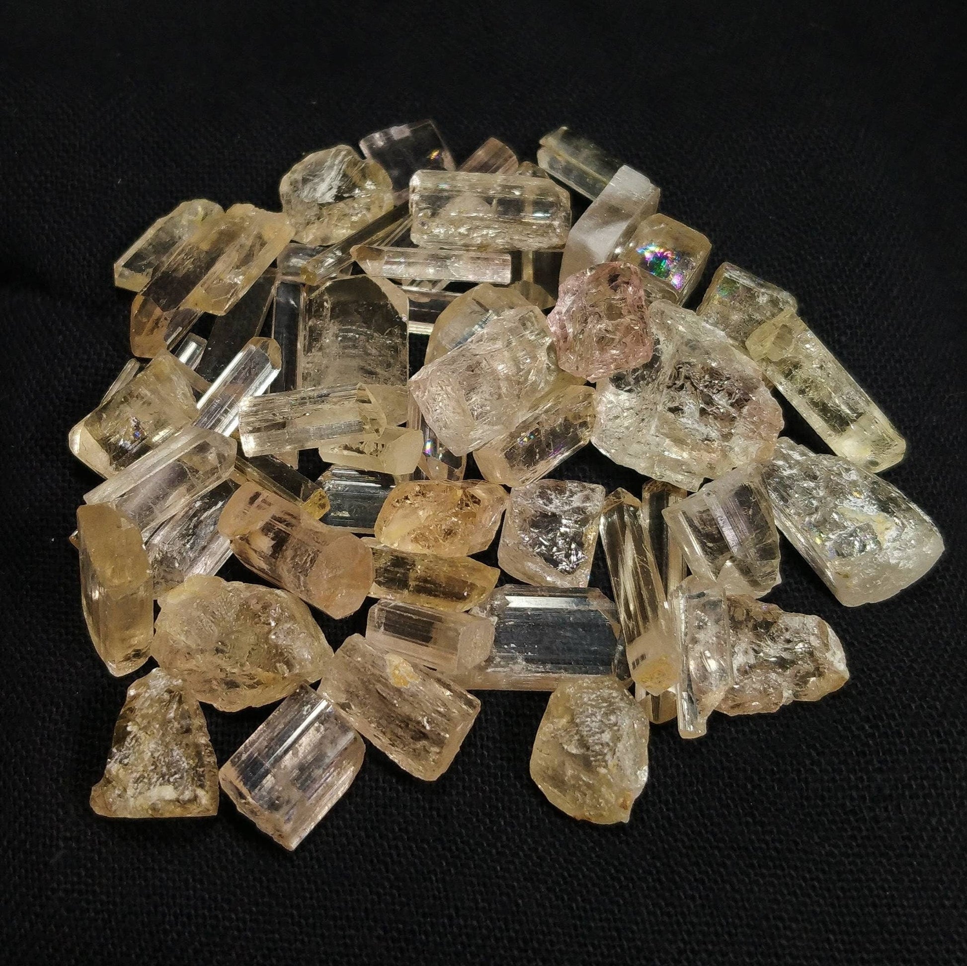 ARSAA GEMS AND MINERALSNatural aesthetic 60 grams clear small lot of topaz crystals - Premium  from ARSAA GEMS AND MINERALS - Just $200.00! Shop now at ARSAA GEMS AND MINERALS
