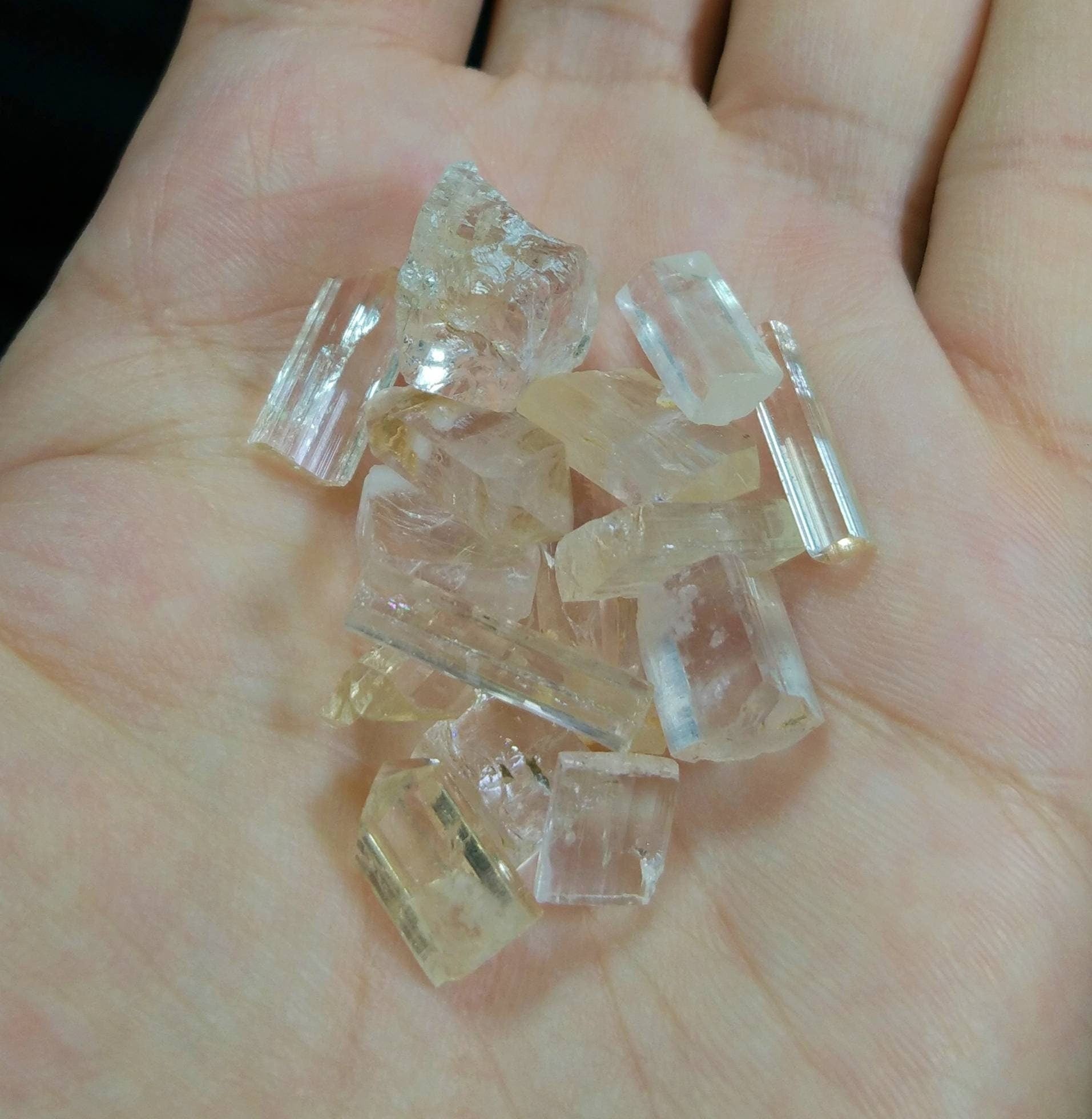 ARSAA GEMS AND MINERALSNatural aesthetic 60 grams clear small lot of topaz crystals - Premium  from ARSAA GEMS AND MINERALS - Just $200.00! Shop now at ARSAA GEMS AND MINERALS