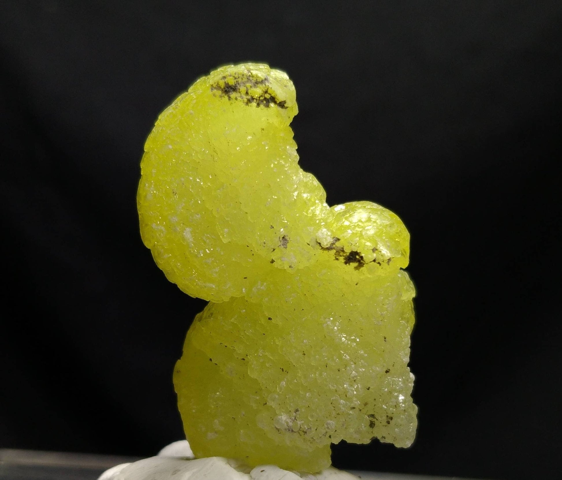 ARSAA GEMS AND MINERALSTop quality natural beautiful 17.4 grams brucite specimen with amazing shape and colour - Premium  from ARSAA GEMS AND MINERALS - Just $35.00! Shop now at ARSAA GEMS AND MINERALS