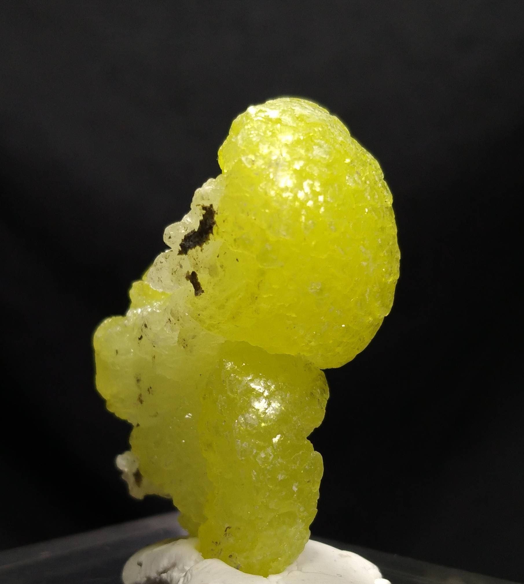 ARSAA GEMS AND MINERALSTop quality natural beautiful 17.4 grams brucite specimen with amazing shape and colour - Premium  from ARSAA GEMS AND MINERALS - Just $35.00! Shop now at ARSAA GEMS AND MINERALS