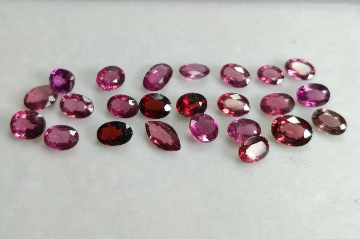 ARSAA GEMS AND MINERALSNatural top quality beautiful 15 carats VV clarity faceted oval shapes small jewlery set of small sized rhodolite garnet gems - Premium  from ARSAA GEMS AND MINERALS - Just $100.00! Shop now at ARSAA GEMS AND MINERALS