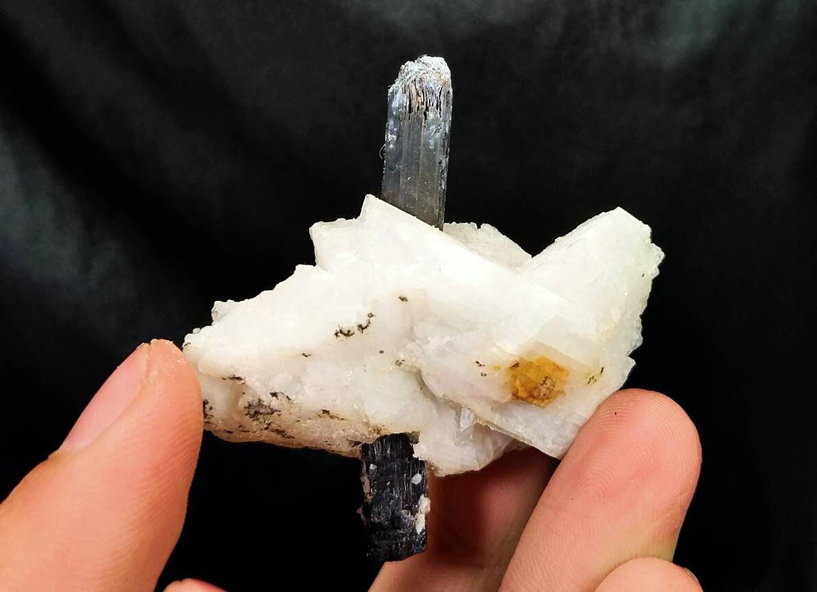 ARSAA GEMS AND MINERALSBlack tourmaline on Albite. The tourmalines crystal is penetrated into feldspar and gone through it - Premium  from ARSAA GEMS AND MINERALS - Just $25.00! Shop now at ARSAA GEMS AND MINERALS