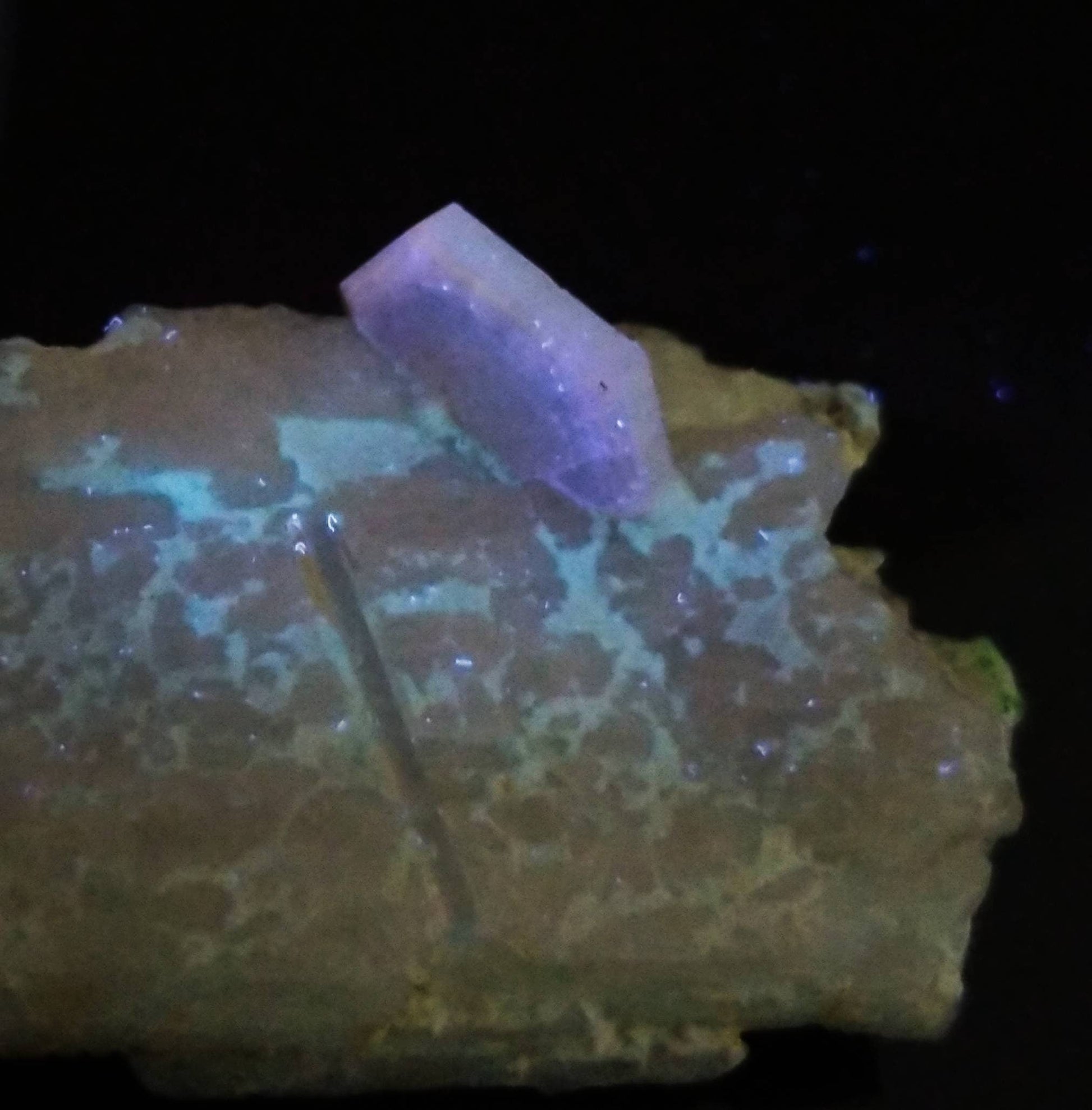 ARSAA GEMS AND MINERALSAesthetic combo of albite, on matrix grown uv reactive apatite and internal grown light blue Beryl crystal from Skardu Pakistan, 13.2 grams - Premium  from ARSAA GEMS AND MINERALS - Just $40.00! Shop now at ARSAA GEMS AND MINERALS