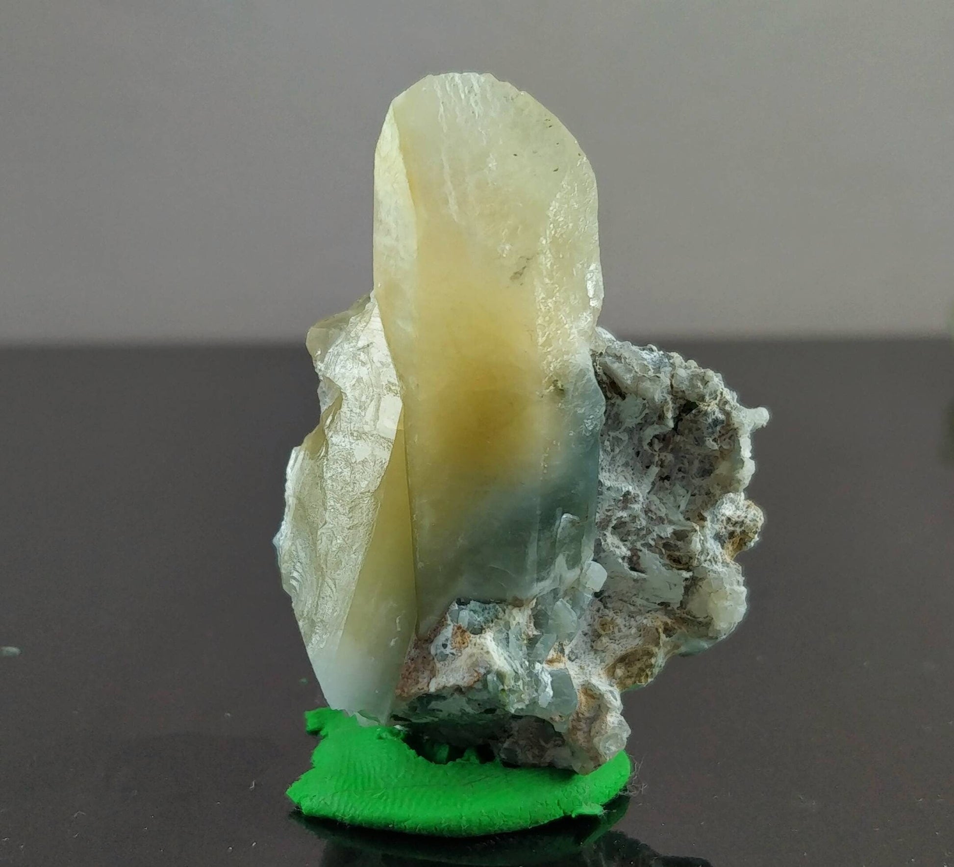 ARSAA GEMS AND MINERALSBonequartz or amphibol quartz crystal from Balochistan Pakistan, Terminated Fine quality beautiful, weigh 32.9 grams - Premium  from ARSAA GEMS AND MINERALS - Just $25.00! Shop now at ARSAA GEMS AND MINERALS