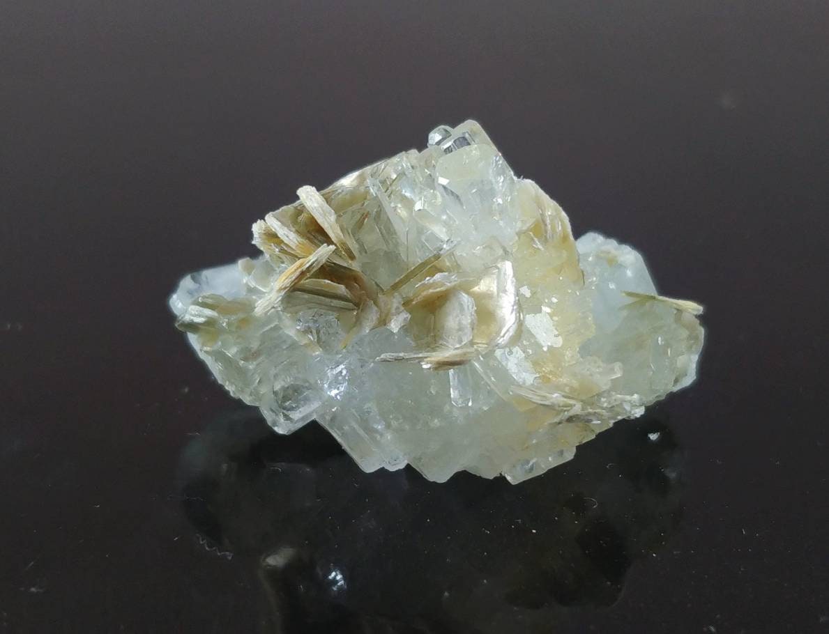 ARSAA GEMS AND MINERALSNatural light blue transparent aquamarine cluster with moscovite from Skardu GilgitBaltistan Pakistan, weight 9.5 grams - Premium  from ARSAA GEMS AND MINERALS - Just $25.00! Shop now at ARSAA GEMS AND MINERALS