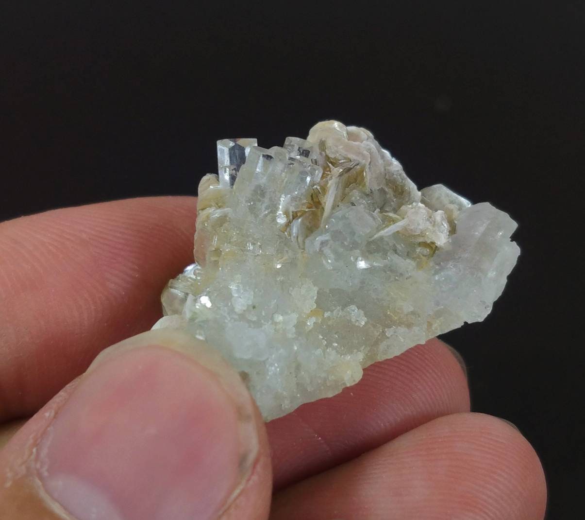 ARSAA GEMS AND MINERALSNatural light blue transparent aquamarine cluster with moscovite from Skardu GilgitBaltistan Pakistan, weight 9.5 grams - Premium  from ARSAA GEMS AND MINERALS - Just $25.00! Shop now at ARSAA GEMS AND MINERALS