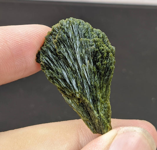 ARSAA GEMS AND MINERALSNatural green spray epidote crystal from Balochistan Pakistan, weight 7.7 grams - Premium  from ARSAA GEMS AND MINERALS - Just $25.00! Shop now at ARSAA GEMS AND MINERALS
