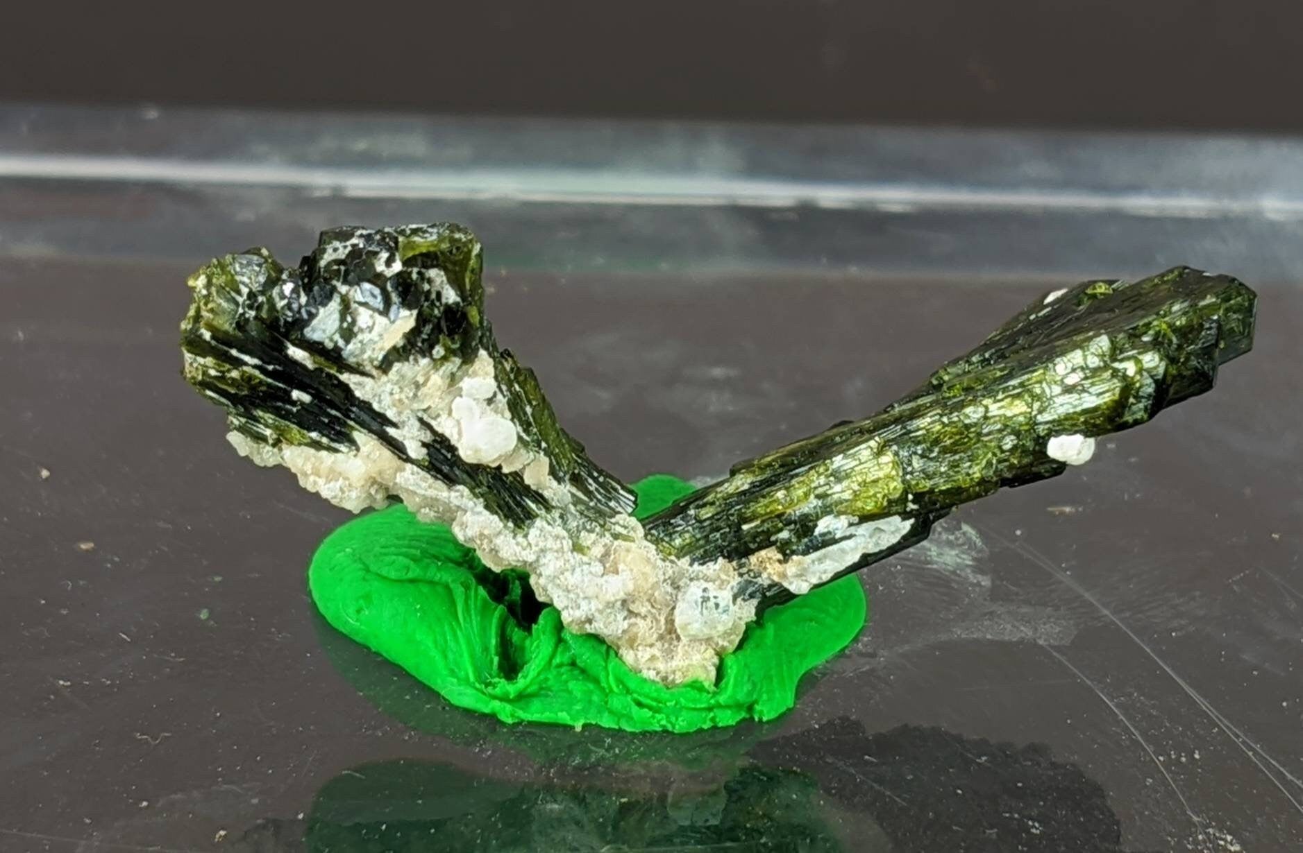 ARSAA GEMS AND MINERALSNatural aesthetic bowtie Epidote terminated crystal from Pakistan, weight: 3 grams - Premium  from ARSAA GEMS AND MINERALS - Just $15.00! Shop now at ARSAA GEMS AND MINERALS