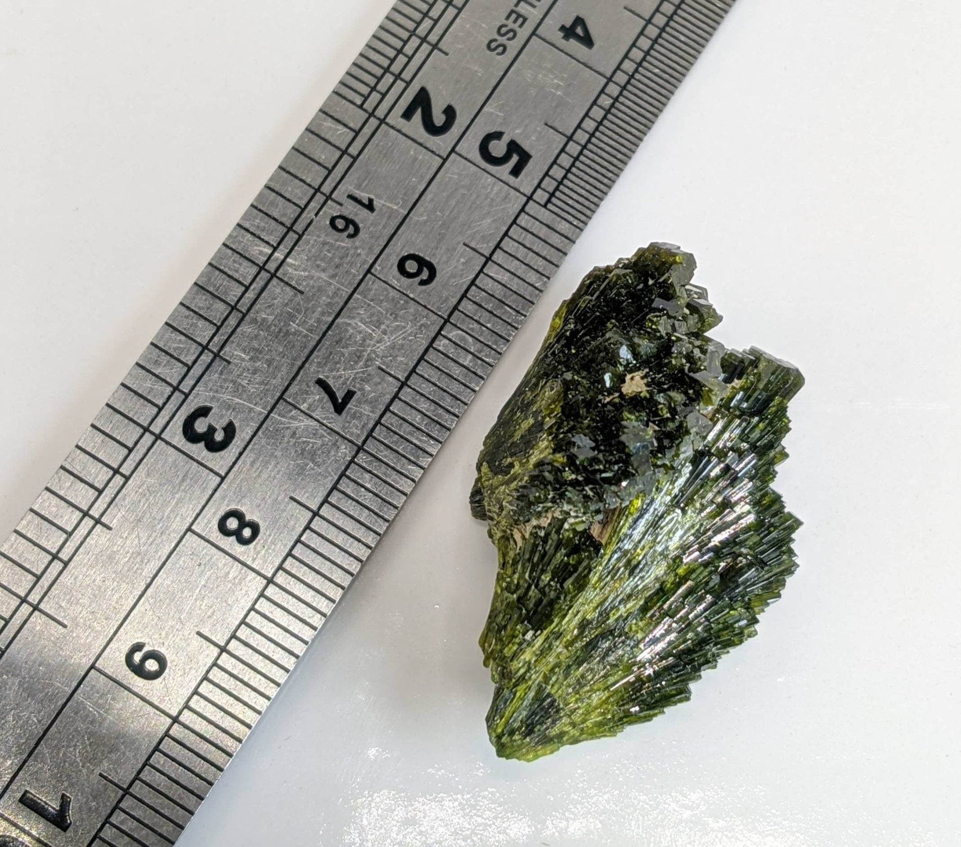 ARSAA GEMS AND MINERALSNatural green spray epidote crystal from Balochistan Pakistan, weight 10.4 grams - Premium  from ARSAA GEMS AND MINERALS - Just $20.00! Shop now at ARSAA GEMS AND MINERALS