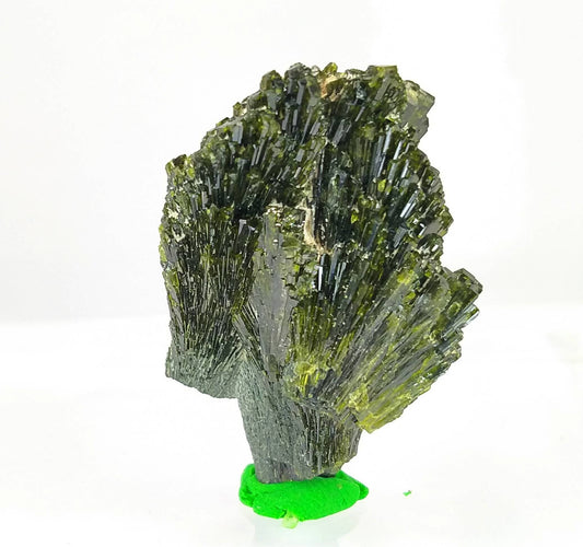 ARSAA GEMS AND MINERALSGrreen spray epidote crystal from Balochistan Pakistan, weight 16 grams - Premium  from ARSAA GEMS AND MINERALS - Just $25.00! Shop now at ARSAA GEMS AND MINERALS