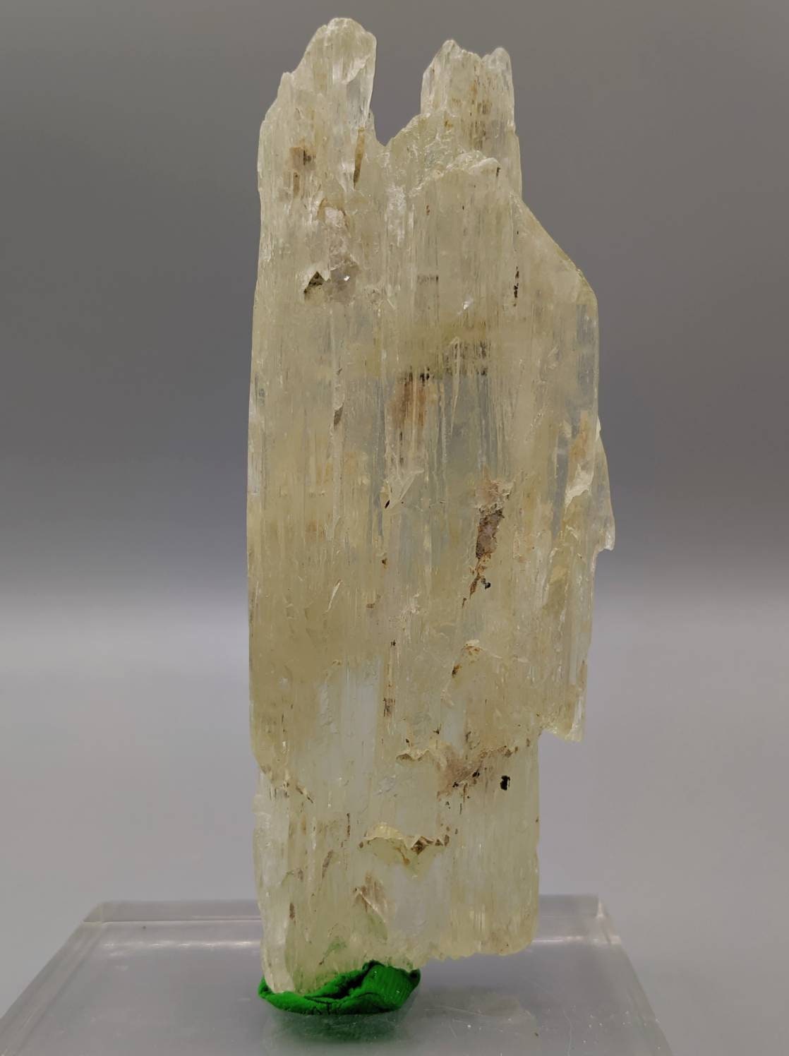 ARSAA GEMS AND MINERALSAn aesthetic 188 grams yellow colors clear lustrous etched kunzite crystal from Afghanistan - Premium  from ARSAA GEMS AND MINERALS - Just $200.00! Shop now at ARSAA GEMS AND MINERALS