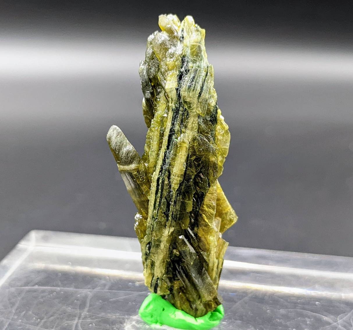 ARSAA GEMS AND MINERALSNatural aesthetic 8.2 grams Beautiful vertical green epidote crystal from KP Pakistan - Premium  from ARSAA GEMS AND MINERALS - Just $20.00! Shop now at ARSAA GEMS AND MINERALS