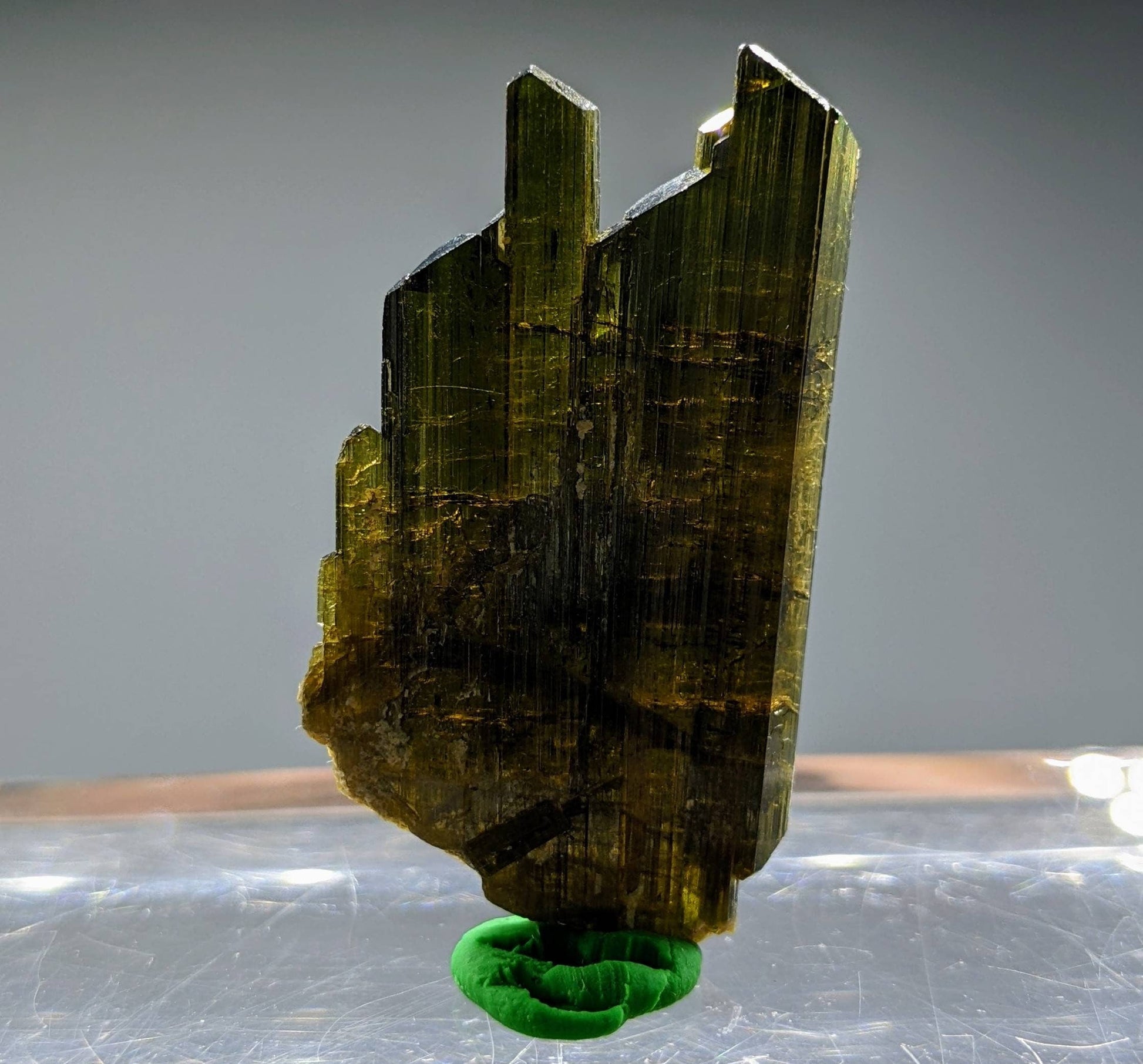 ARSAA GEMS AND MINERALSNatural aesthetic Beautiful 6.3 grams clear perfectly terminated epidote crystal - Premium  from ARSAA GEMS AND MINERALS - Just $30.00! Shop now at ARSAA GEMS AND MINERALS