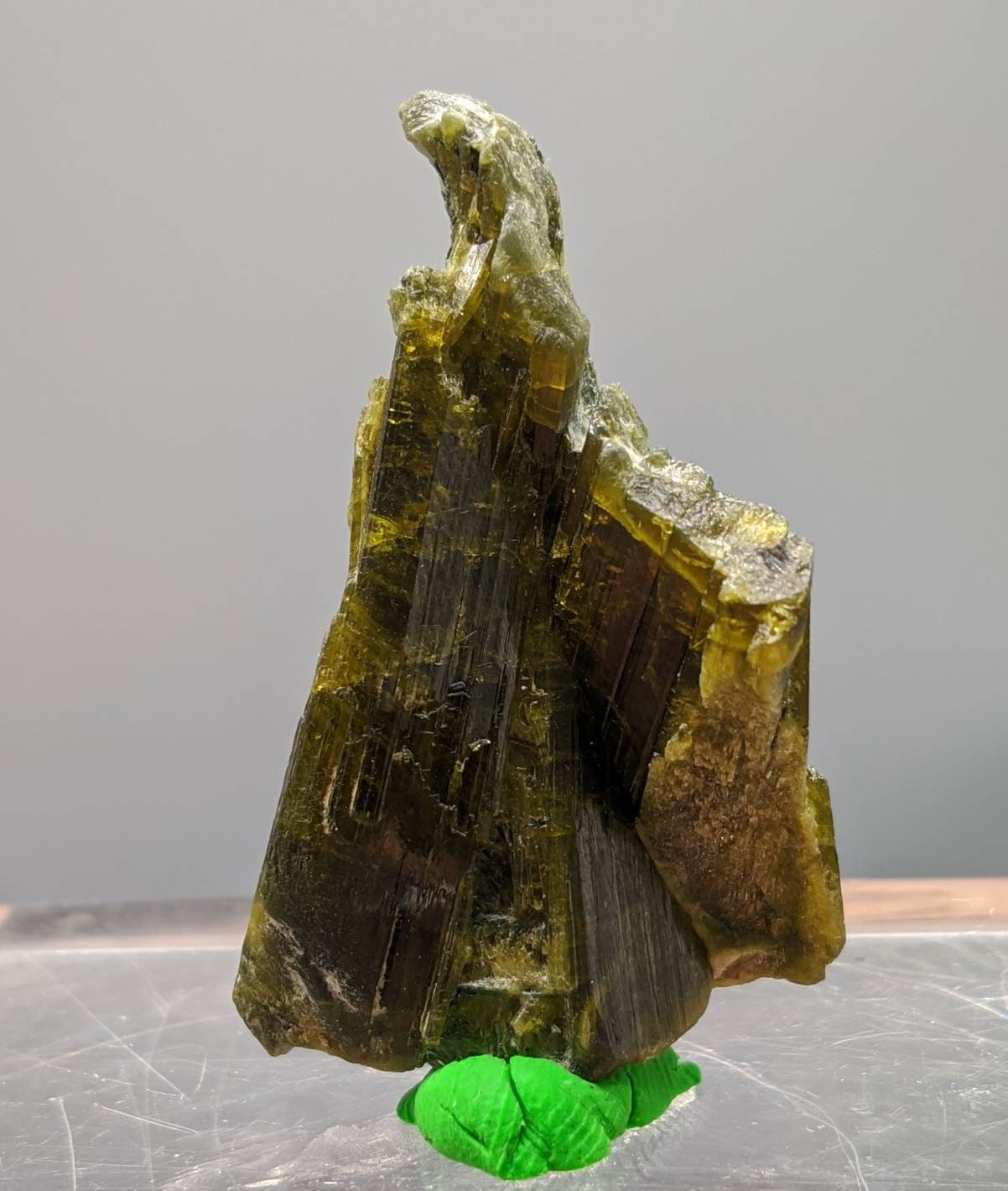 ARSAA GEMS AND MINERALSNatural aesthetic 14.3 gram Beautiful bended green epidote crystal from KP Pakistan - Premium  from ARSAA GEMS AND MINERALS - Just $20.00! Shop now at ARSAA GEMS AND MINERALS
