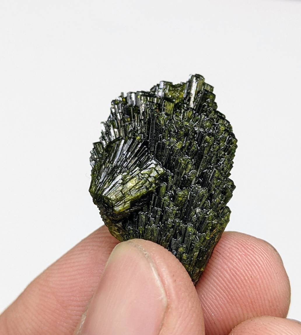 ARSAA GEMS AND MINERALSNatural green spray epidote crystal from Balochistan Pakistan, weight 8.4 grams - Premium  from ARSAA GEMS AND MINERALS - Just $20.00! Shop now at ARSAA GEMS AND MINERALS