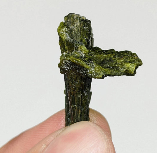 ARSAA GEMS AND MINERALSNatural green spray epidote crystal from Balochistan Pakistan, weight 7.1 grams - Premium  from ARSAA GEMS AND MINERALS - Just $20.00! Shop now at ARSAA GEMS AND MINERALS