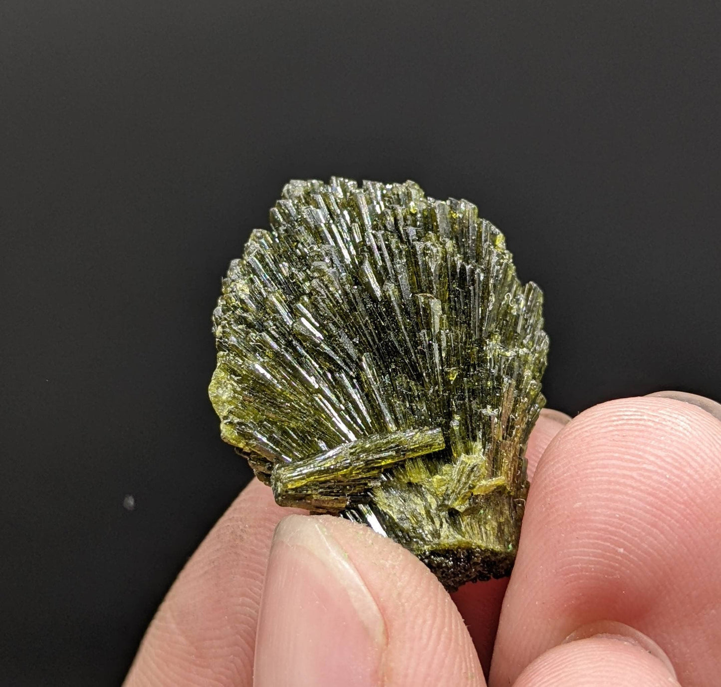 ARSAA GEMS AND MINERALSNatural green spray epidote crystal from Balochistan Pakistan, weight 8.6 grams - Premium  from ARSAA GEMS AND MINERALS - Just $20.00! Shop now at ARSAA GEMS AND MINERALS