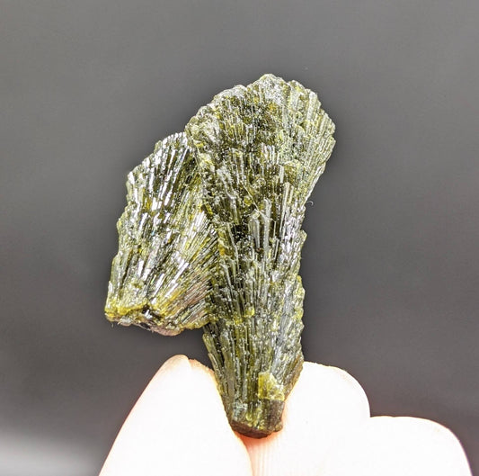 ARSAA GEMS AND MINERALSNatural green spray epidote crystal from Balochistan Pakistan, weight 9 grams - Premium  from ARSAA GEMS AND MINERALS - Just $20.00! Shop now at ARSAA GEMS AND MINERALS