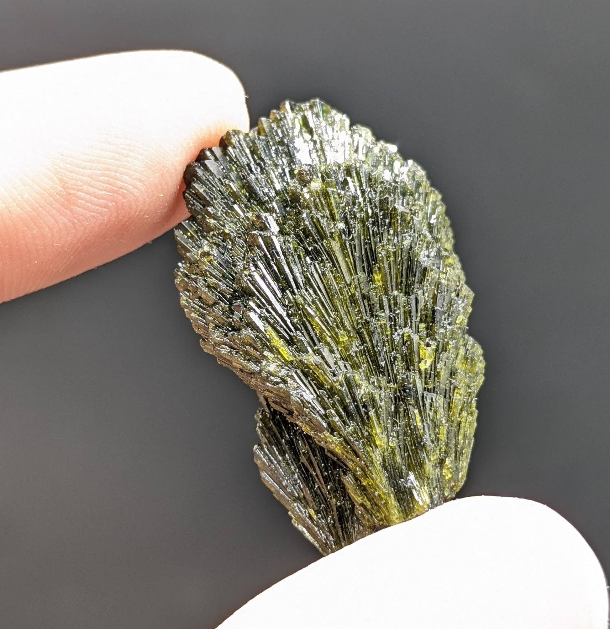 ARSAA GEMS AND MINERALSNatural green spray epidote crystal from Balochistan Pakistan, weight 13.3 grams - Premium  from ARSAA GEMS AND MINERALS - Just $25.00! Shop now at ARSAA GEMS AND MINERALS
