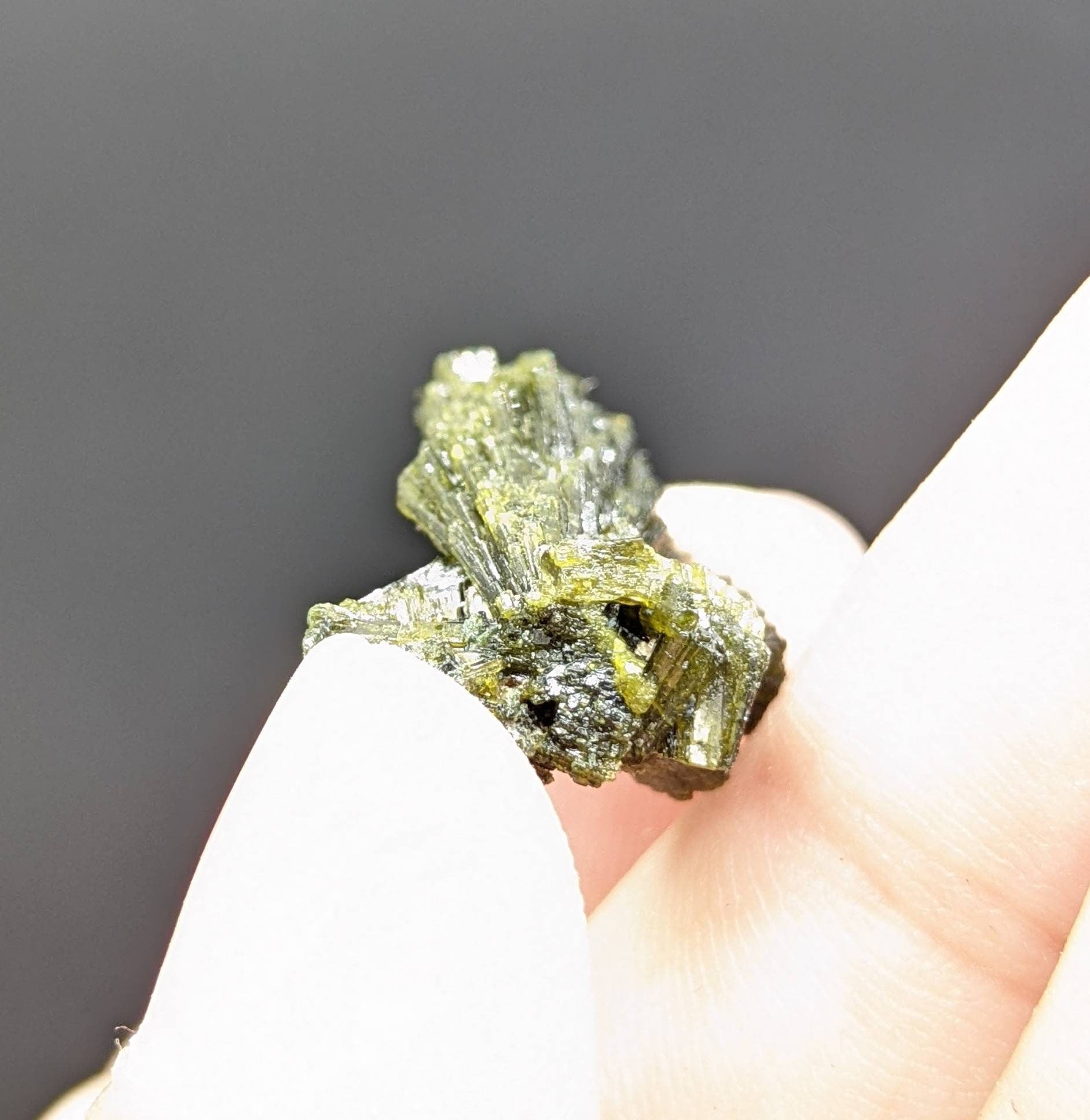 ARSAA GEMS AND MINERALSNatural green spray epidote crystal from Balochistan Pakistan, weight 5.7 grams - Premium  from ARSAA GEMS AND MINERALS - Just $20.00! Shop now at ARSAA GEMS AND MINERALS
