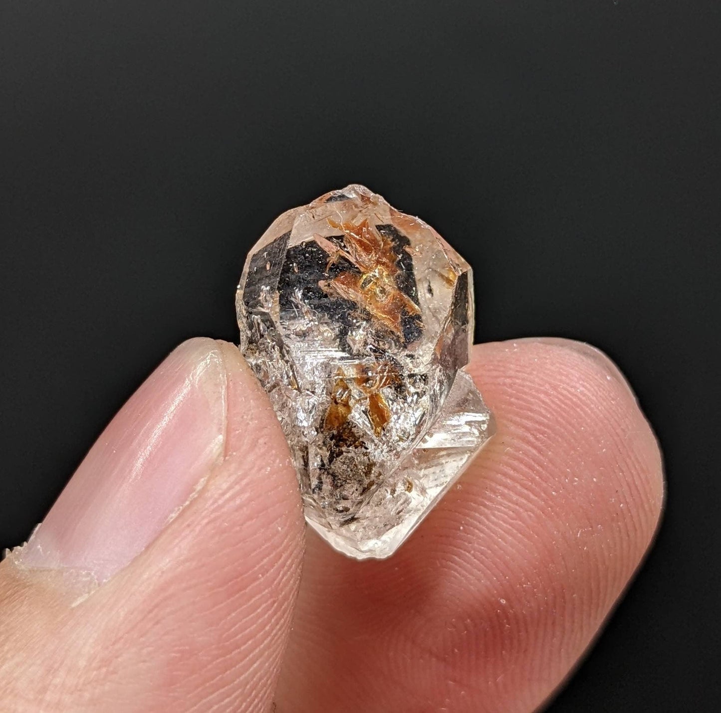 ARSAA GEMS AND MINERALSNatural small lot of UV reactive petroleum quartz crystals from Baluchistan Pakistan, 91.5 grams - Premium  from ARSAA GEMS AND MINERALS - Just $90.00! Shop now at ARSAA GEMS AND MINERALS