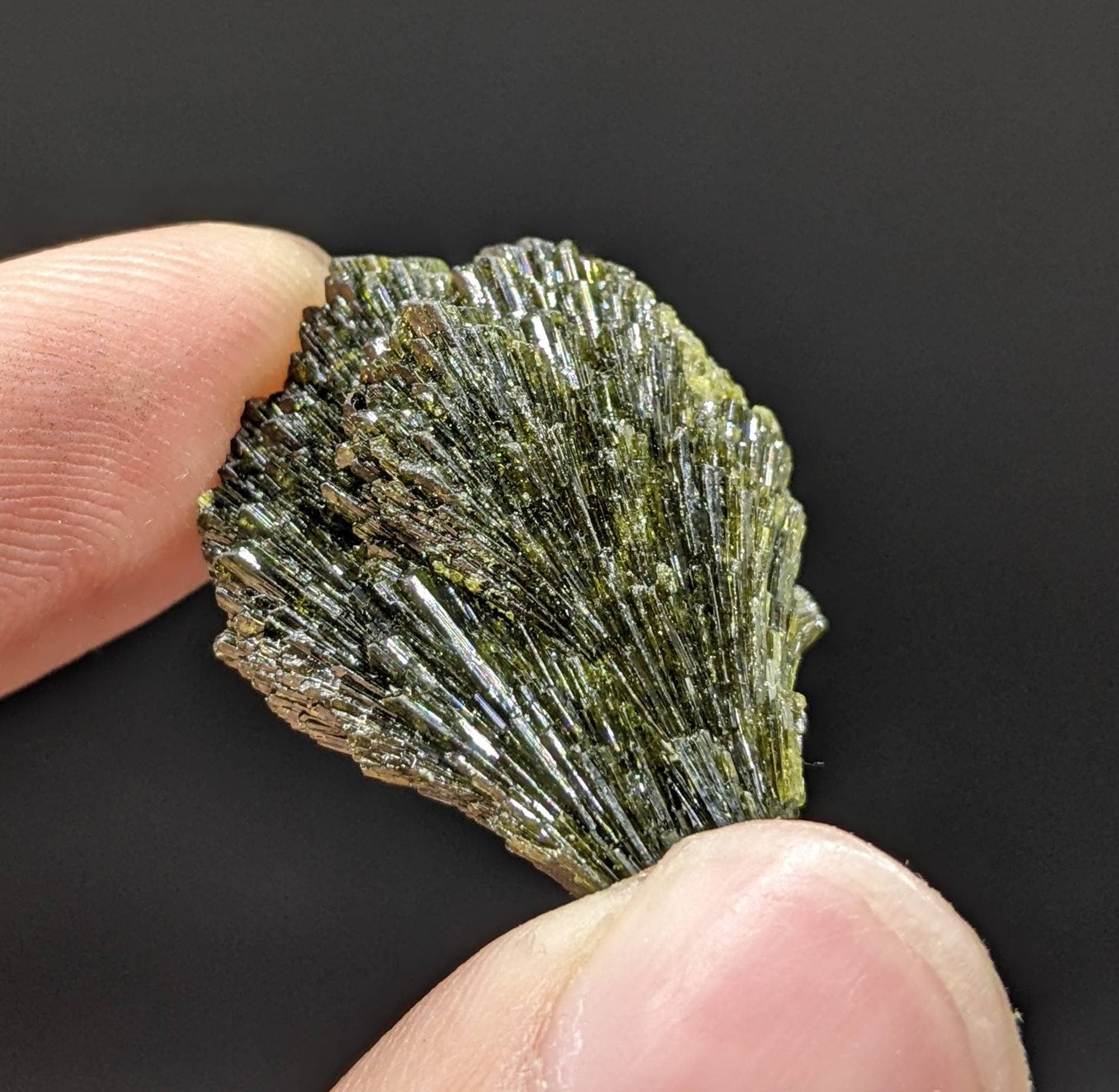 ARSAA GEMS AND MINERALSNatural green spray epidote crystal from Balochistan Pakistan, weight 8.6 grams - Premium  from ARSAA GEMS AND MINERALS - Just $20.00! Shop now at ARSAA GEMS AND MINERALS