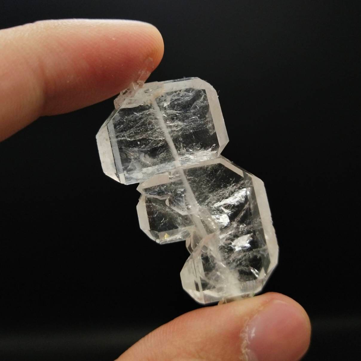 ARSAA GEMS AND MINERALSFaden quartz crystal clear and terminated from Baluchistan Pakistan, 10.6 gram - Premium  from ARSAA GEMS AND MINERALS - Just $40.00! Shop now at ARSAA GEMS AND MINERALS