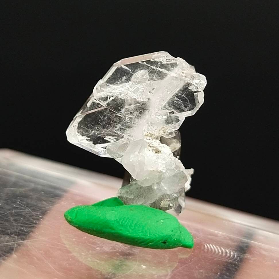 ARSAA GEMS AND MINERALSNatural fine quality beautiful 3.3 grams terminated clear small brookite included quartz crystal - Premium  from ARSAA GEMS AND MINERALS - Just $20.00! Shop now at ARSAA GEMS AND MINERALS