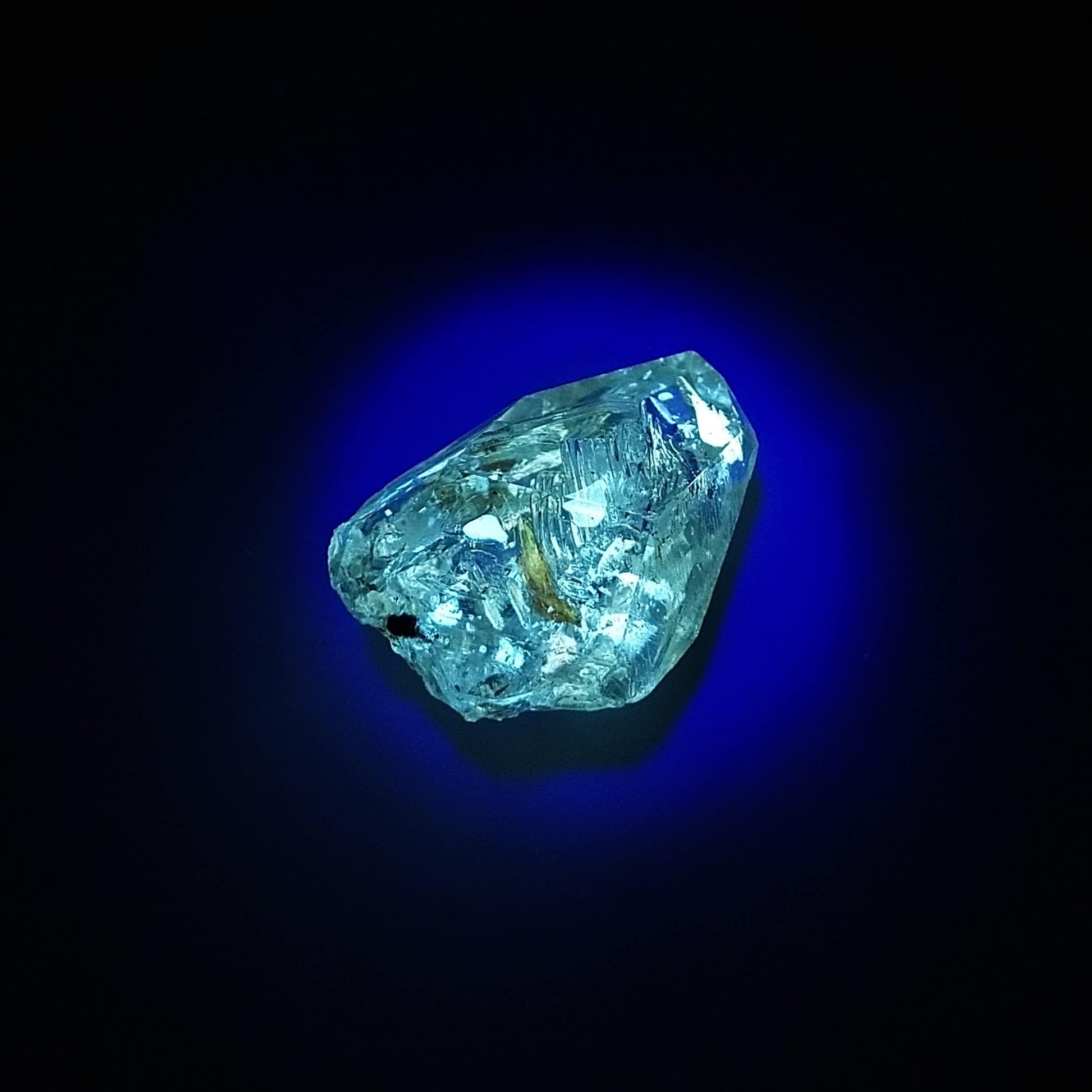 ARSAA GEMS AND MINERALSAesthetic fine quality beautiful UV reactive petroleum quartz crystal from Balochistan Pakistan, weight 9.3 grams - Premium  from ARSAA GEMS AND MINERALS - Just $150.00! Shop now at ARSAA GEMS AND MINERALS